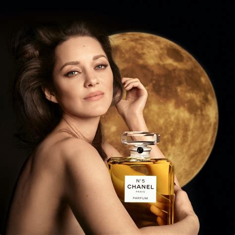 actress in no 5 chanel advert|chanel no 5 new face.